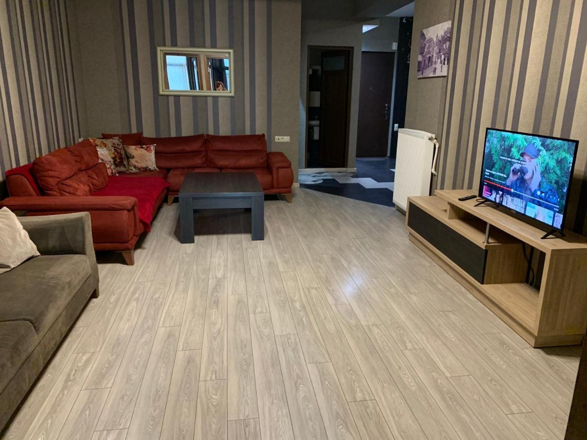 Lilika Apartments On Meskhishvili Тбилиси Екстериор снимка